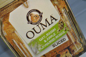 Ouma Oat Raisin and Apple Rusk
